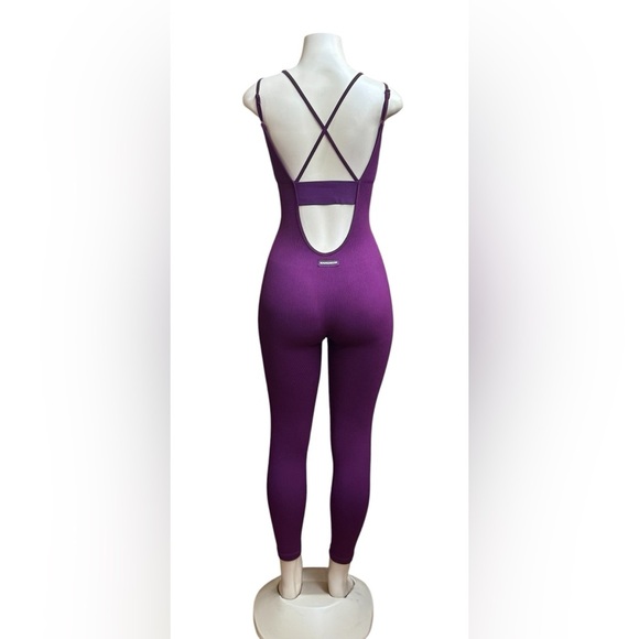 FASHION NOVA SPORT. Purple Ribbed Jumpsuit - Picture 2 of 4